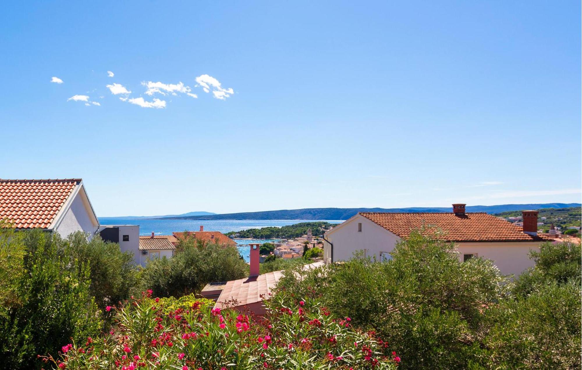 3 Bedroom Stunning Apartment In Krk Krk Town Exteriér fotografie