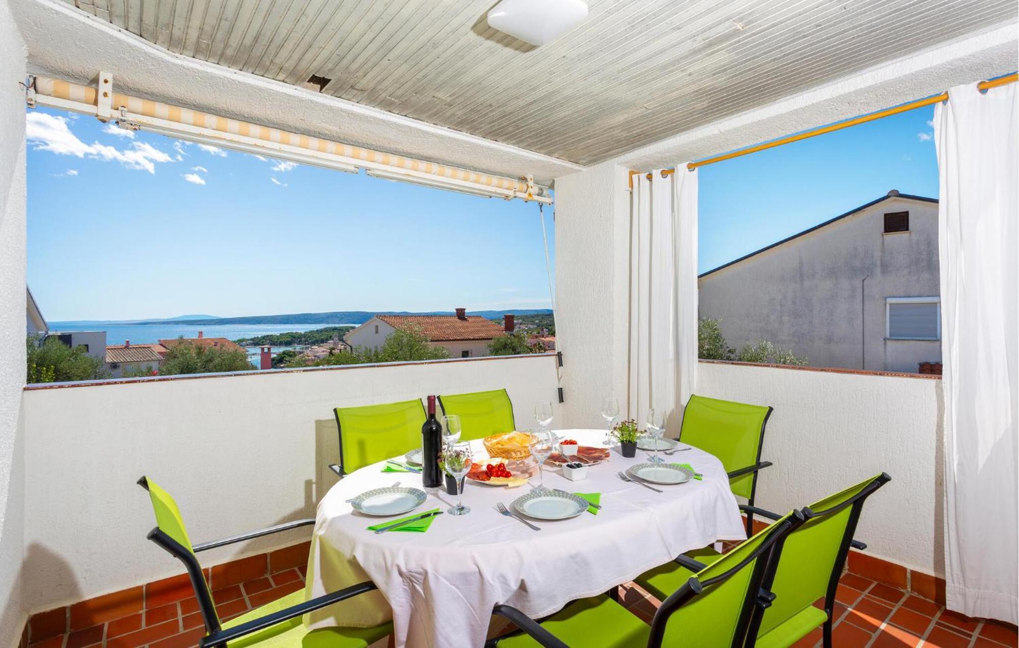 3 Bedroom Stunning Apartment In Krk Krk Town Exteriér fotografie